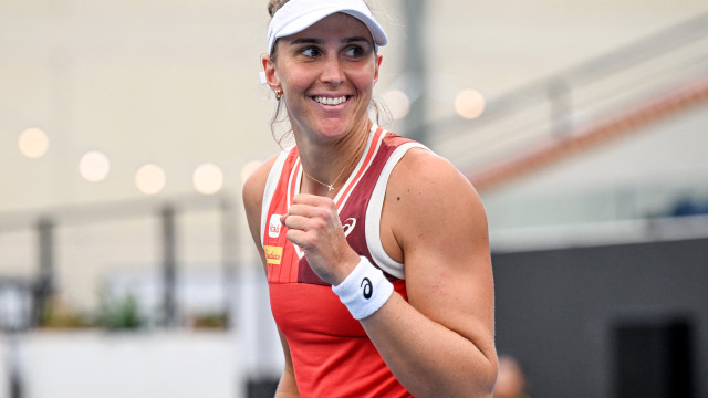 Bia Haddad estreia com vitória no Torneio de Estrasburgo; Stefani avança nas duplas