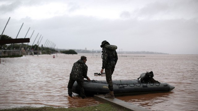Com chuvas, nível do lago Guaíba volta a superar os 5 metros na tarde desta segunda (13)