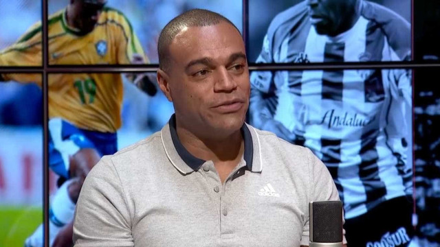 Ex-jogador Denílson chora morte de sobrinha: "Que o senhor nos dê força"