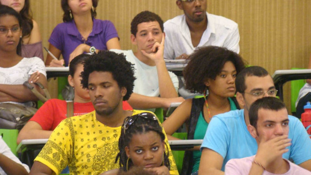 Perfil da pós-graduação muda no país em 25 anos