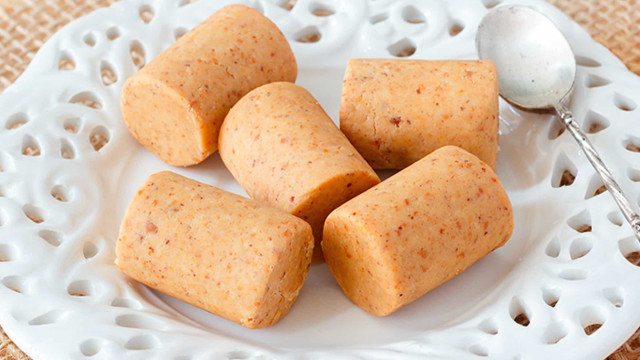 Aprenda a fazer receita de paçoca com três ingredientes em até 30 minutos