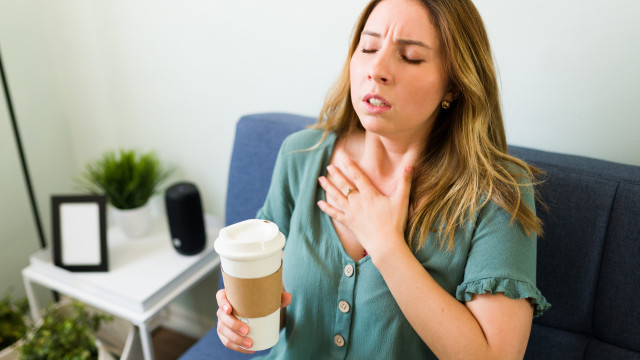 Sintomas que as mulheres não devem ignorar NUNCA!