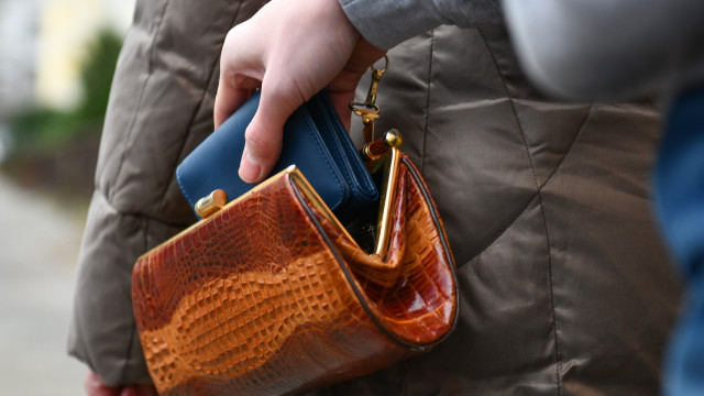 Técnicas e truques essenciais para evitar ser vítima de um crime