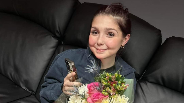 Jovem que sobreviveu a cirurgia pioneira aos 7 anos morre 15 anos depois