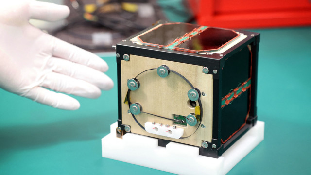 Japão está mais perto de lançar ao Espaço o primeiro satélite de madeira