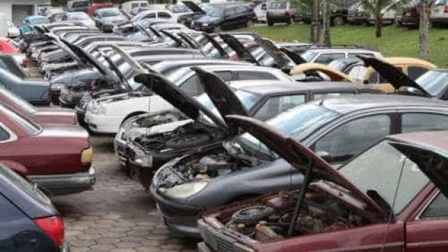 SP retoma leilões com 152 mil veículos apreendidos em pátios superlotados