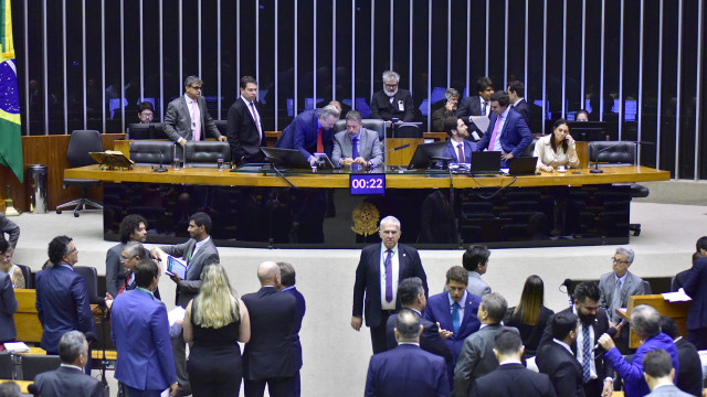 Câmara aprova urgência do 1º projeto de regulamentação da reforma tributária
