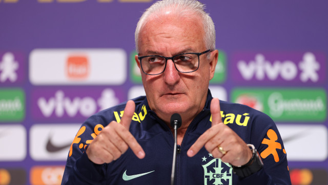 Dorival abre treino e não indica mudanças na seleção brasileira para jogo com a Colômbia