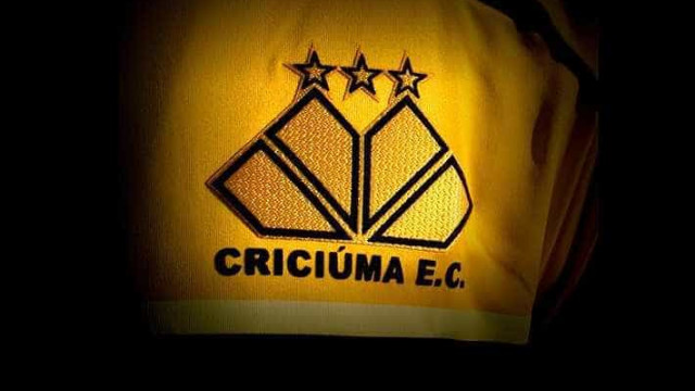 Criciúma e Athletico-PR tentam voltar a vencer para seguirem longe da zona de rebaixamento