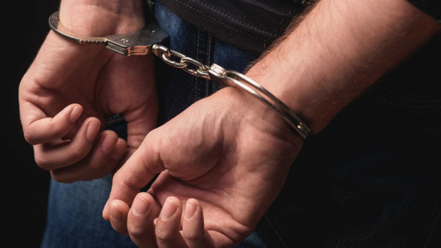 Polícia prende 355 por abusos sexuais em centros de acolhida na Malásia