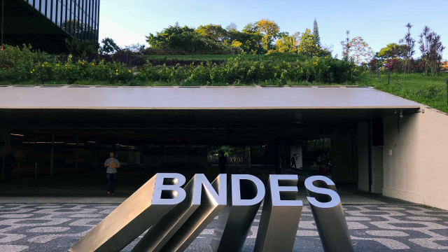 BNDES oferta crédito recorde de R$ 100 bi para pequenas e médias empresas