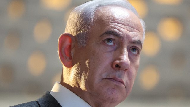 Hutis dispararam míssil contra aeroporto à chegada de Netanyahu