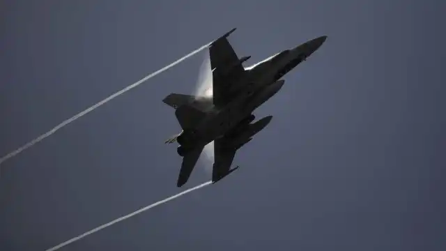Piloto morre em queda de caça F18 na Espanha