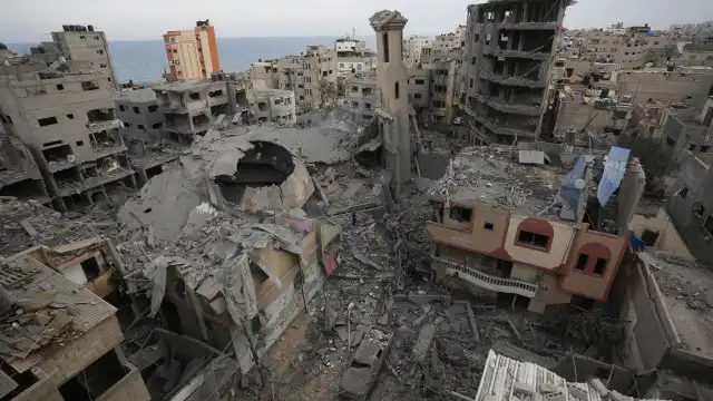 Ataque israelense a escola em Gaza deixa 21 mortos