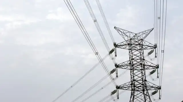 Conta de luz e alimentos reforçam cenário de estouro da meta de inflação