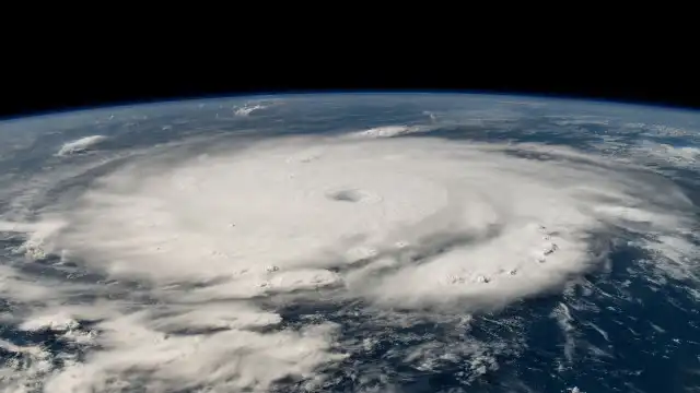 Furacão Milton gera ordem de evacuação na Flórida e pode ter consequências catastróficas