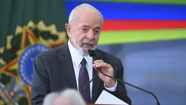 ‘Temos de tirar de alguém’, diz Lula sobre maior isenção de IR