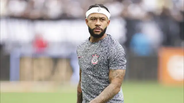 Memphis Depay festeja primeiro gol pelo Corinthians, mas avisa: ‘Precisamos melhorar’