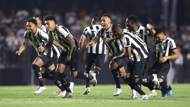 Botafogo busca 1ª final da Libertadores na história após histórico 5 a 0 no Peñarol
