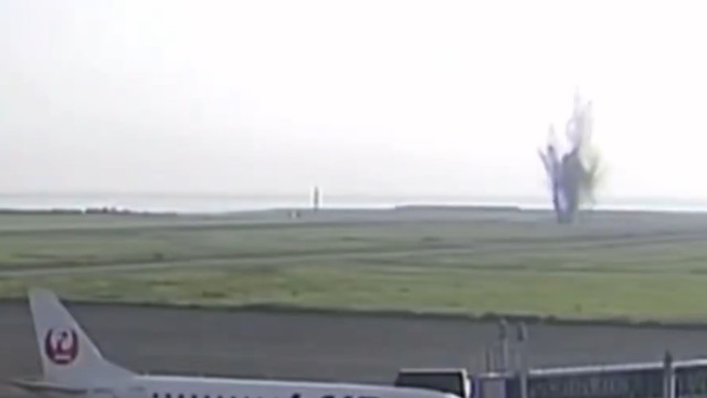 Bomba da II Guerra Mundial explode em aeroporto do Japão