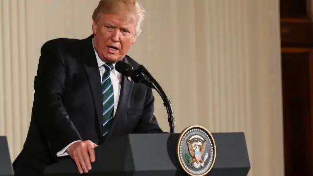 Trump defende políticas protecionistas e diz que ‘tarifa é a palavra mais bonita do dicionário’