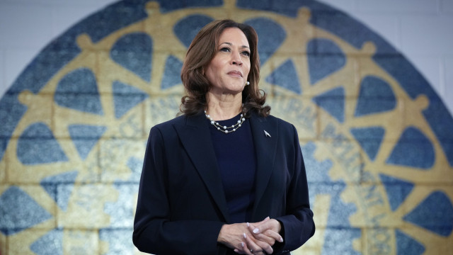 Kamala tem 46%, e Trump, 43%, a 2 semanas da eleição, diz pesquisa Reuters/Ipsos