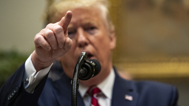 Trump vota na Flórida e diz que não questionará eleição, ‘se ela for justa’