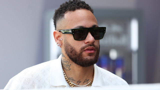 Neymar é surpreendido por pergunta inusitada no Aeroporto de Fortaleza