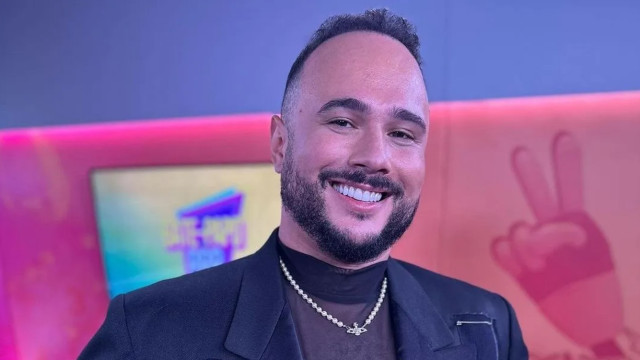 Ed Gama grava vídeo em hospital e explica internação