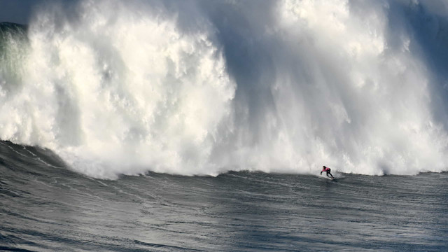 Nazaré: A terra das impressionantes ondas gigantes