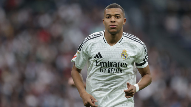 Promotores encerram investigação de estupro envolvendo Mbappé na Suécia por falta de provas