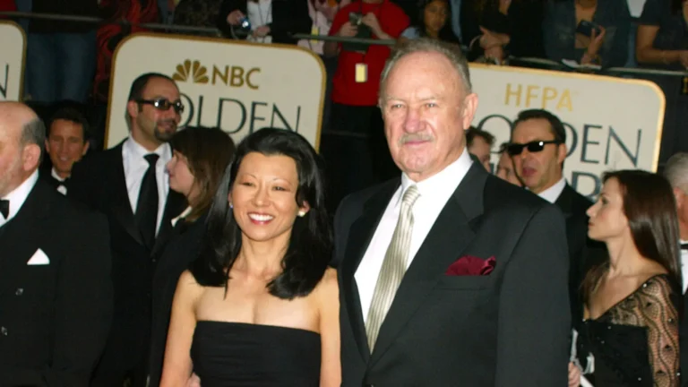 Gene Hackman e esposa são encontrados mortos em casa nos EUA