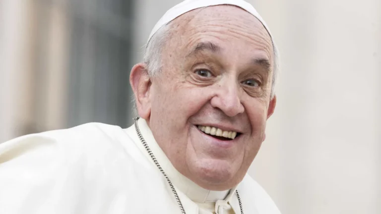 Papa Francisco diz que ‘prazeres do sexo e da comida são divinos’