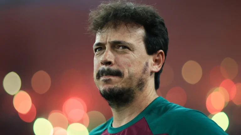 Cotado no Grêmio e Santos, Diniz adota cautela para assumir um novo clube