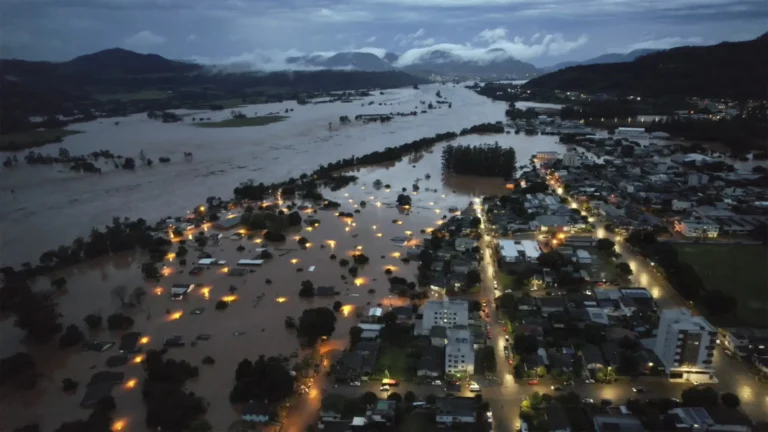 Tragédias climáticas como a do RS serão cinco vezes mais frequentes, aponta estudo