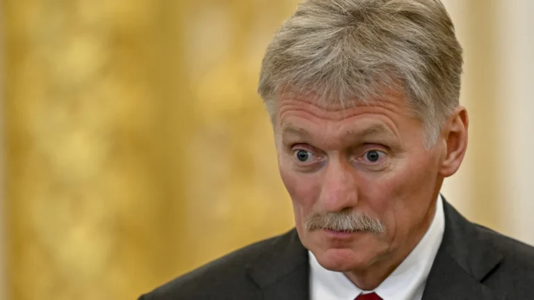 Kremlin diz que acordo de paz “deve ser com Ucrânia e não com EUA”