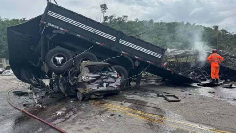Acidentes em rodovias federais matam 6,16 mil pessoas em 2024