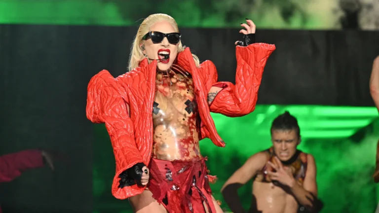 Show de Lady Gaga no Rio de Janeiro deve ser o mesmo do Coachella, afirma produtor