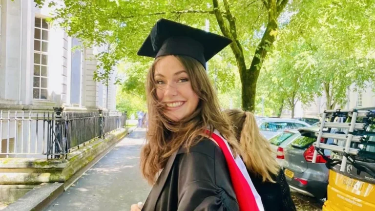 Estudante de 23 anos perde braços e pernas após infecção grave