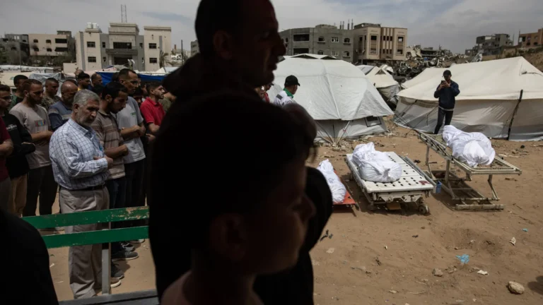 Hospitais do norte Gaza indicam 50 mortes nas últimas horas