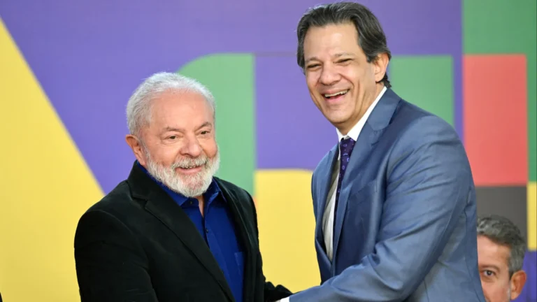 PIB atinge patamar recorde pelo 14º trimestre seguido