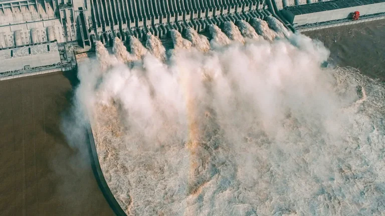 Cidades afetadas por barragem vão receber R$ 825 milhões para a saúde