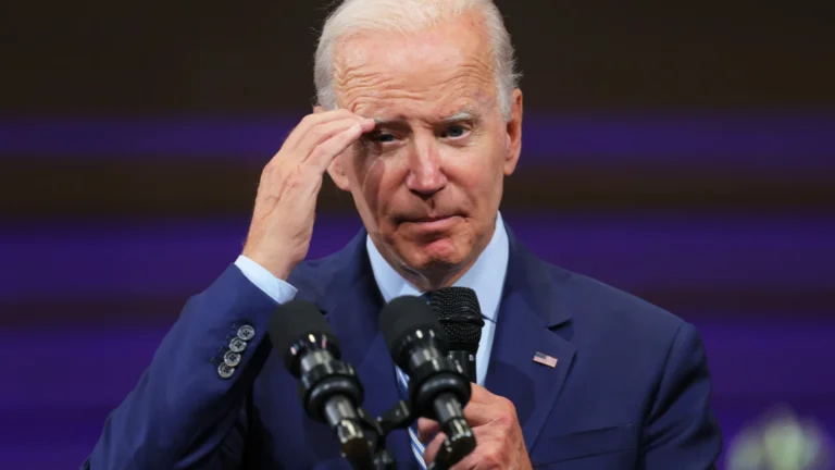 Desistir de reeleição foi decisão difícil, diz Biden após saída da Casa Branca