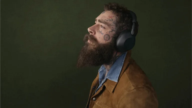 Sony lança fones WH-1000XM6 com chip mais rápido e 40h de bateria