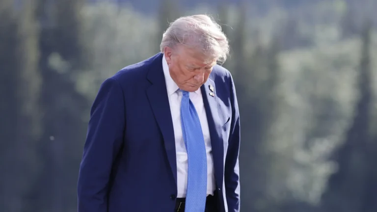 Trump convoca reunião urgente do Conselho de Segurança Nacional