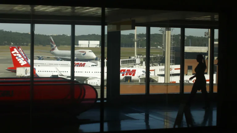 Polícia recupera carga de botox avaliada em R$ 7 mi roubada de aeroporto