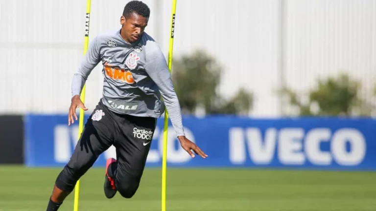 Quem é Jô, ex-jogador preso de novo por não pagar pensão