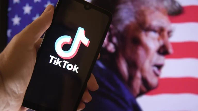 Trump diz que “pessoas muito ricas” querem comprar o TikTok nos EUA