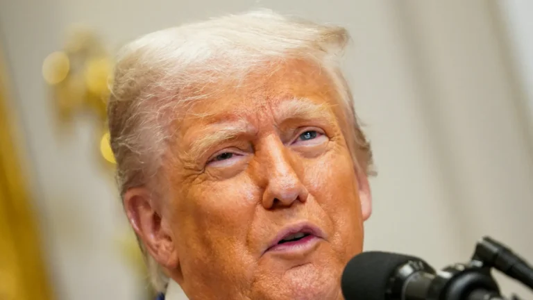 Trump elogia Xi Jinping, mas diz que é difícil negociar com líder