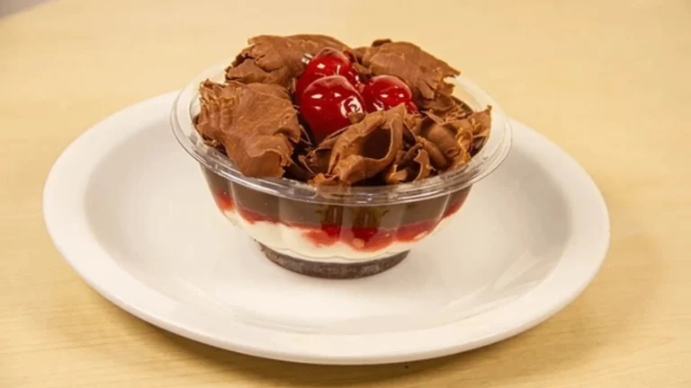 Adolescente morre na Grande São Paulo após comer bolo que recebeu junto com bilhete anônimo